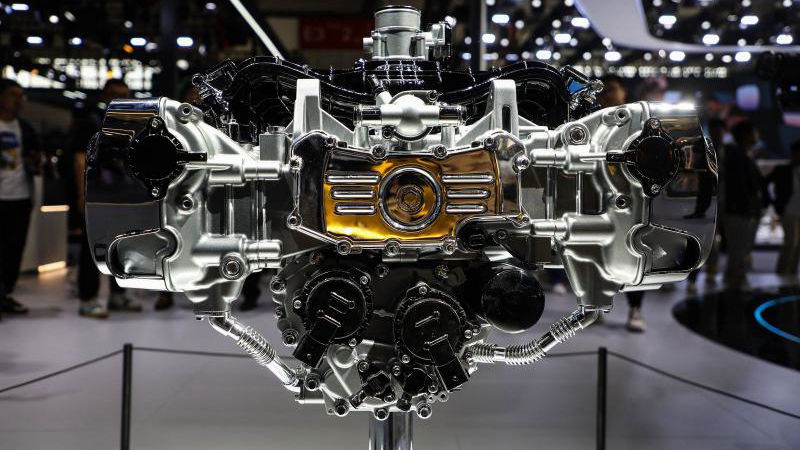 Souo S2000 GL - flat-eight engine